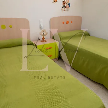 Lv Real Estate Aquamarina Iii *
