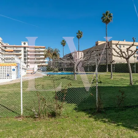 Lv Real Estate Aquamarina Iii Apartment La Pineda