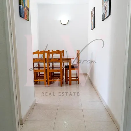 Lv Real Estate Aquamarina Iii Apartment